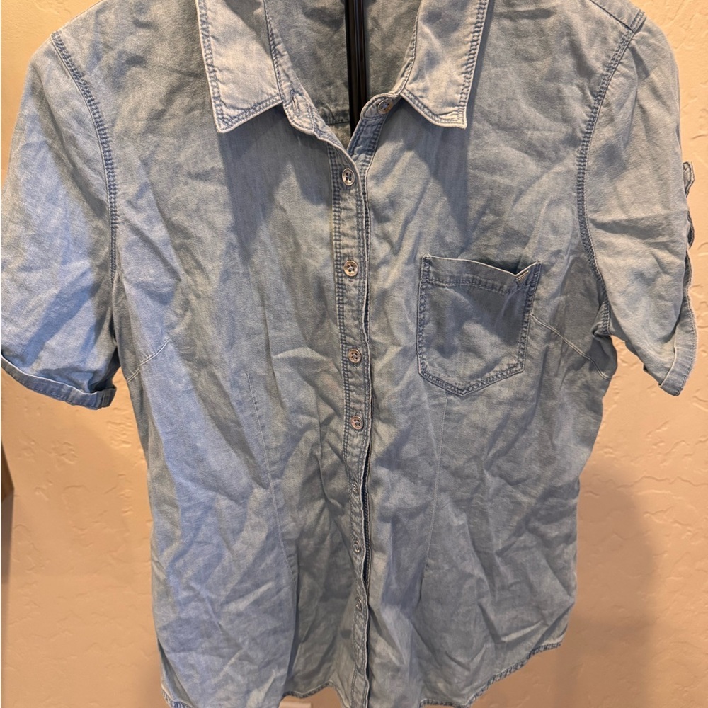 Guess Light Blue Denim Casual Button Down Shirt